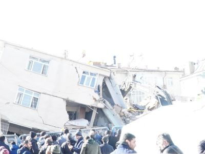 Elazığ Ve Malatya Depremi